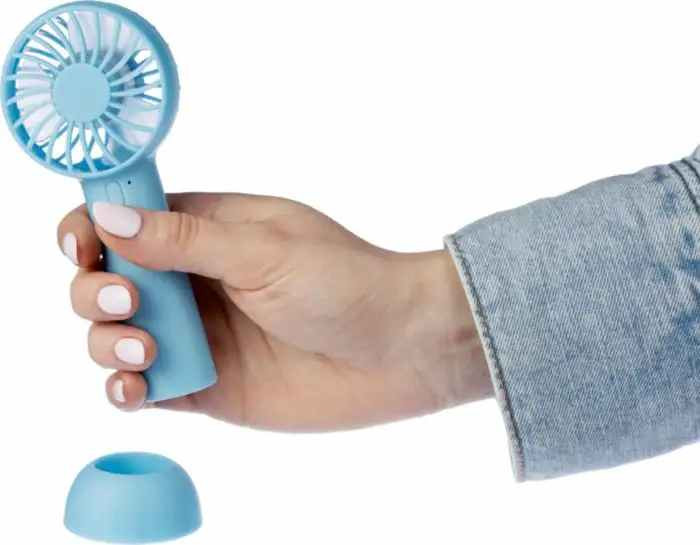 Hand ventilator