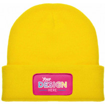 Muts met Gekleurd Label