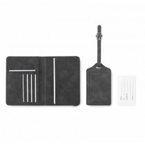 Paspoorthoes met Bagagelabel